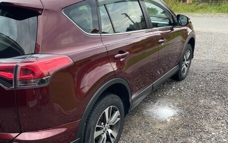 Toyota RAV4, 2019 год, 2 800 000 рублей, 5 фотография