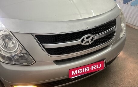 Hyundai Grand Starex Grand Starex I рестайлинг 2, 2007 год, 1 050 000 рублей, 3 фотография