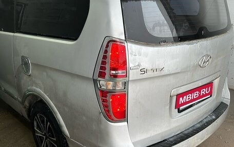 Hyundai Grand Starex Grand Starex I рестайлинг 2, 2007 год, 1 050 000 рублей, 7 фотография