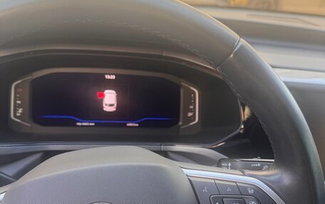 Volkswagen Taos, 2021 год, 3 050 000 рублей, 8 фотография