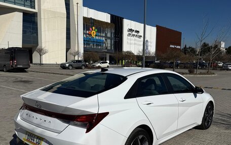 Hyundai Elantra, 2023 год, 2 150 000 рублей, 5 фотография