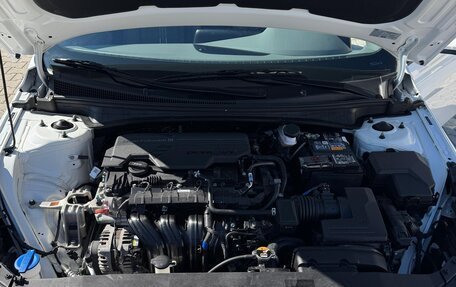 Hyundai Elantra, 2023 год, 2 150 000 рублей, 13 фотография