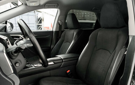 Lexus RX IV рестайлинг, 2019 год, 4 880 000 рублей, 10 фотография