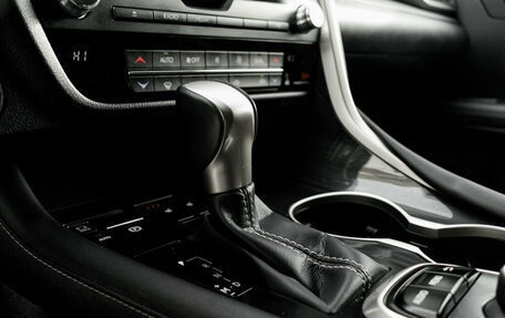 Lexus RX IV рестайлинг, 2019 год, 4 880 000 рублей, 25 фотография