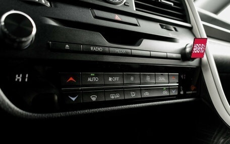 Lexus RX IV рестайлинг, 2019 год, 4 880 000 рублей, 23 фотография