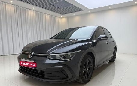 Volkswagen Golf VIII, 2022 год, 1 400 000 рублей, 3 фотография