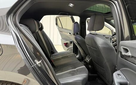 Volkswagen Golf VIII, 2022 год, 1 400 000 рублей, 9 фотография