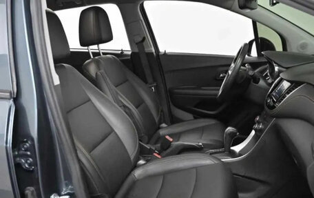 Chevrolet Trax, 2022 год, 1 120 000 рублей, 6 фотография