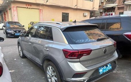 Volkswagen T-Roc I, 2023 год, 1 420 000 рублей, 4 фотография