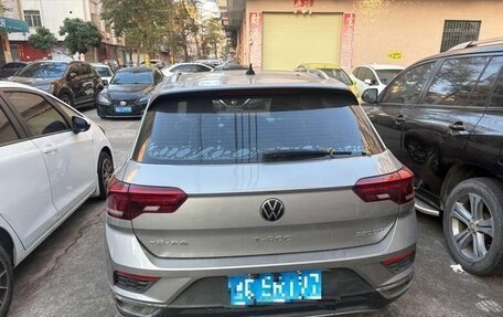 Volkswagen T-Roc I, 2023 год, 1 420 000 рублей, 5 фотография