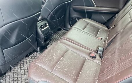 Lexus RX IV рестайлинг, 2016 год, 4 200 000 рублей, 9 фотография