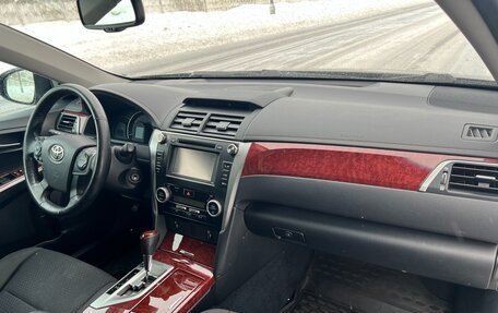 Toyota Camry, 2014 год, 1 550 000 рублей, 14 фотография