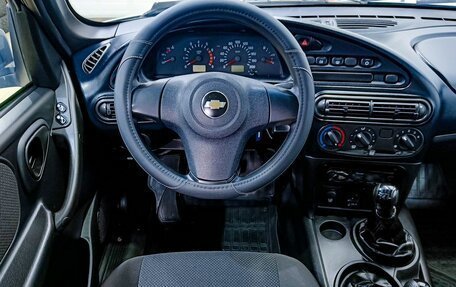 Chevrolet Niva I рестайлинг, 2016 год, 676 000 рублей, 7 фотография