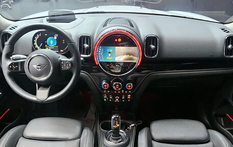 MINI Countryman II (F60), 2022 год, 2 000 000 рублей, 9 фотография