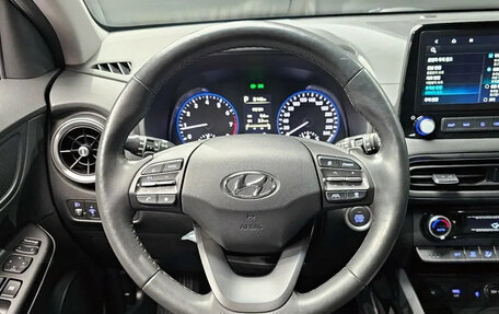 Hyundai Kona I, 2022 год, 1 290 000 рублей, 9 фотография