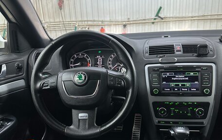 Skoda Octavia RS, 2011 год, 1 300 000 рублей, 11 фотография