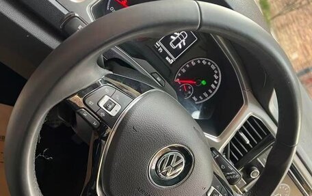 Volkswagen T-Roc I, 2022 год, 1 450 000 рублей, 9 фотография