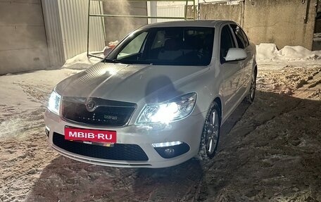 Skoda Octavia RS, 2011 год, 1 300 000 рублей, 2 фотография