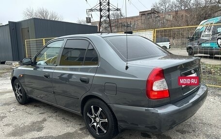 Hyundai Accent II, 2004 год, 340 000 рублей, 3 фотография