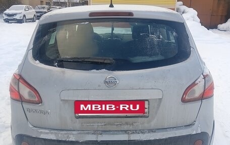 Nissan Qashqai, 2011 год, 670 000 рублей, 10 фотография