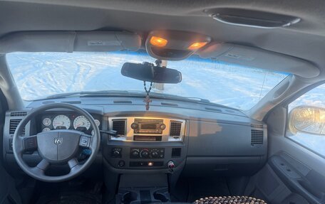 Dodge RAM III, 2007 год, 1 760 000 рублей, 25 фотография