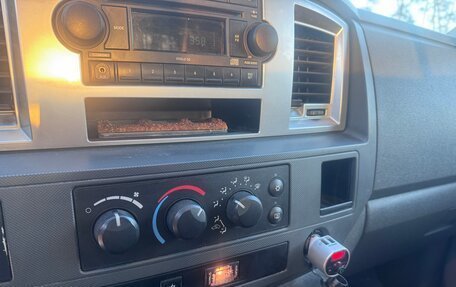 Dodge RAM III, 2007 год, 1 760 000 рублей, 34 фотография