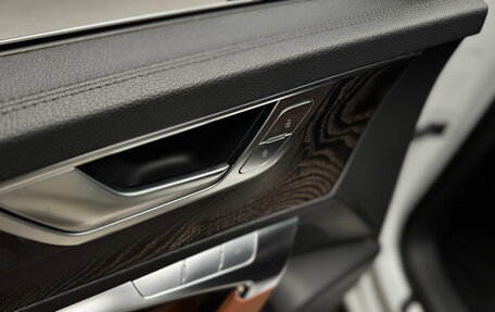 Audi A6, 2019 год, 4 000 000 рублей, 18 фотография