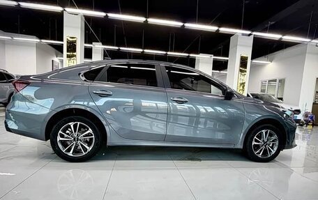 KIA K3, 2022 год, 1 550 999 рублей, 7 фотография