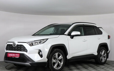 Toyota RAV4, 2021 год, 2 897 000 рублей, 1 фотография