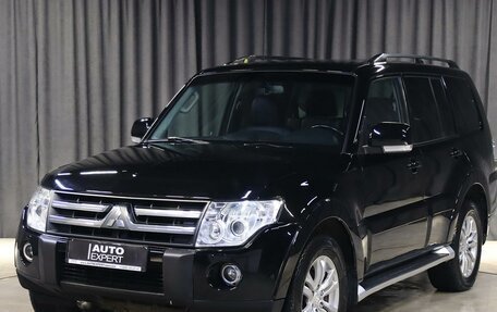 Mitsubishi Pajero IV, 2011 год, 1 929 000 рублей, 1 фотография