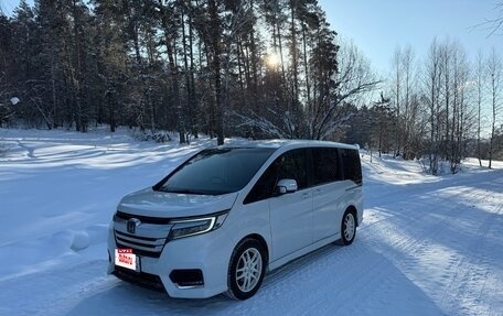 Honda Stepwgn IV, 2019 год, 2 300 000 рублей, 1 фотография