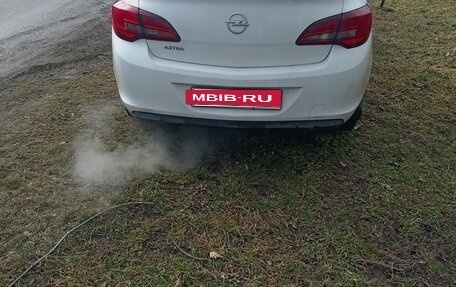 Opel Astra J, 2012 год, 750 000 рублей, 10 фотография