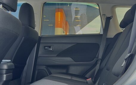 Mitsubishi Outlander III рестайлинг 3, 2018 год, 1 830 000 рублей, 23 фотография