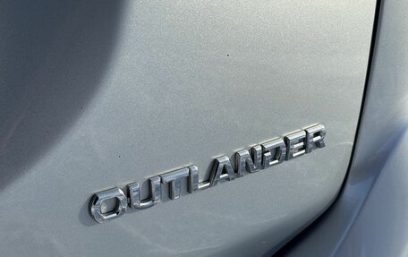 Mitsubishi Outlander III рестайлинг 3, 2018 год, 1 830 000 рублей, 25 фотография