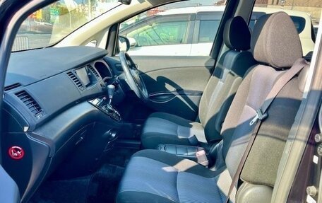 Toyota ISis I, 2016 год, 890 555 рублей, 7 фотография