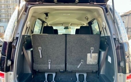 Toyota ISis I, 2016 год, 890 555 рублей, 15 фотография