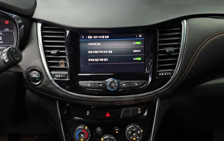 Chevrolet Trax, 2022 год, 1 100 000 рублей, 12 фотография