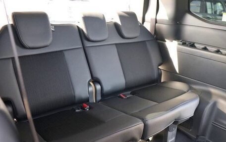 Honda Stepwgn, 2025 год, 2 750 000 рублей, 29 фотография