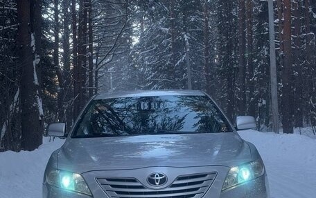 Toyota Camry, 2006 год, 1 100 000 рублей, 5 фотография