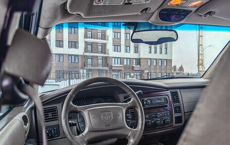 Dodge Durango I, 2002 год, 690 000 рублей, 15 фотография