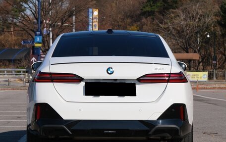 BMW 5 серия, 2024 год, 6 450 000 рублей, 3 фотография