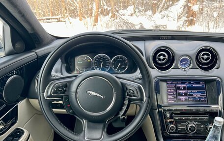 Jaguar XJ IV (X351), 2012 год, 2 200 000 рублей, 10 фотография