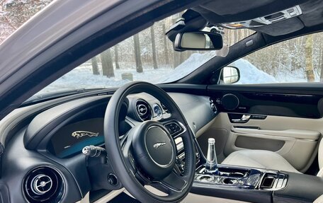 Jaguar XJ IV (X351), 2012 год, 2 200 000 рублей, 11 фотография