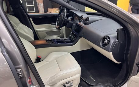 Jaguar XJ IV (X351), 2012 год, 2 200 000 рублей, 8 фотография