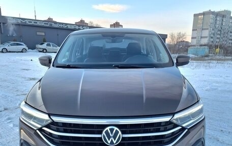 Volkswagen Polo VI (EU Market), 2021 год, 1 800 000 рублей, 2 фотография