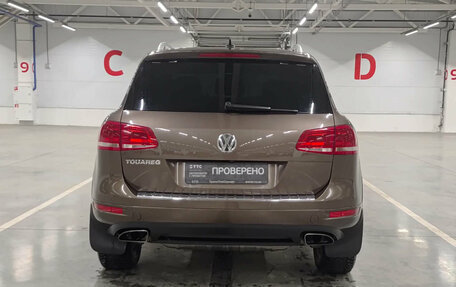Volkswagen Touareg III, 2014 год, 2 950 000 рублей, 7 фотография