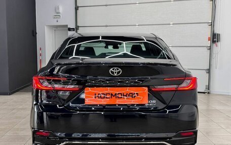 Toyota Camry, 2025 год, 4 900 000 рублей, 9 фотография