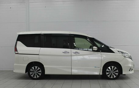 Nissan Serena IV, 2016 год, 1 820 000 рублей, 4 фотография