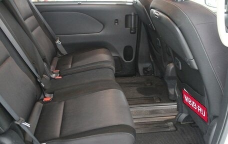 Nissan Serena IV, 2016 год, 1 820 000 рублей, 14 фотография