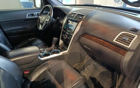 Ford Explorer VI, 2012 год, 999 000 рублей, 8 фотография